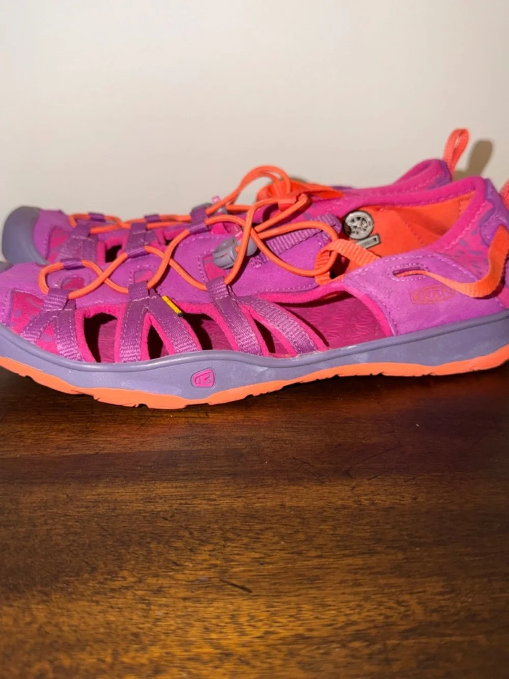 Keen Moxie Pink Orange Sneaker Sandal Youth Big Kids Size 5 Hiking